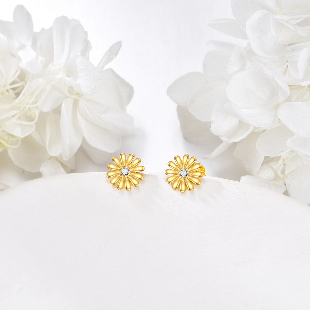 14K Gold Moissanite Daisy Stud Earrings-4