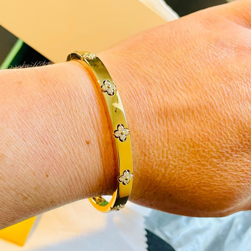 Sterling Silver with Yellow Gold Plated Moissanite Four Leaf Clover Plain Bangle Bracelet-5