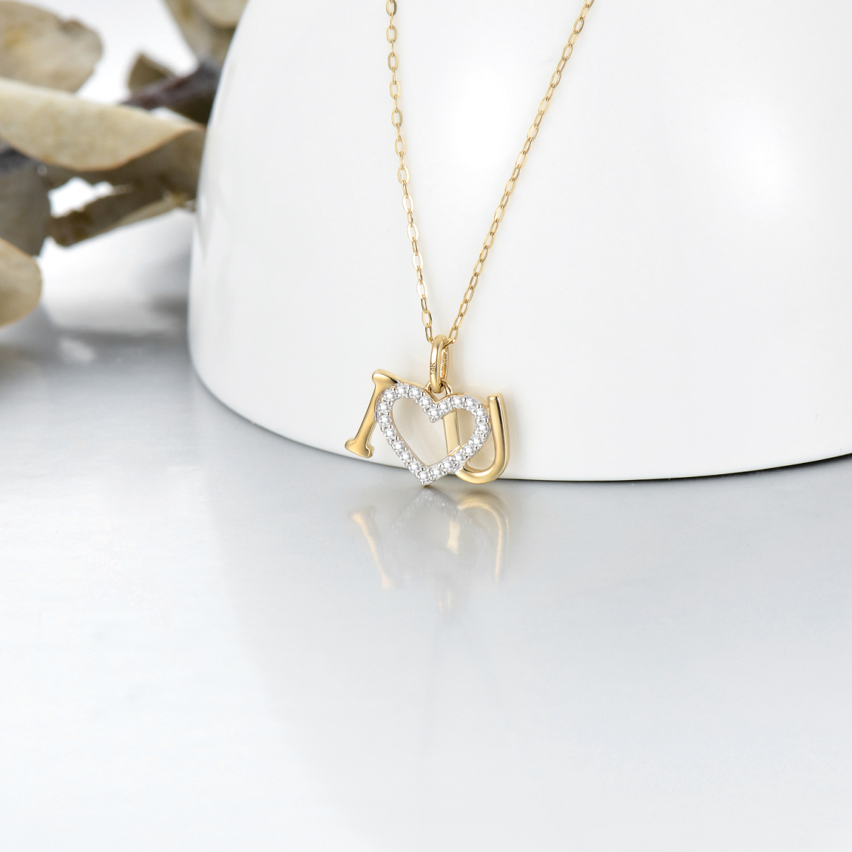 10K Gold Moissanite Heart Pendant Necklace-3