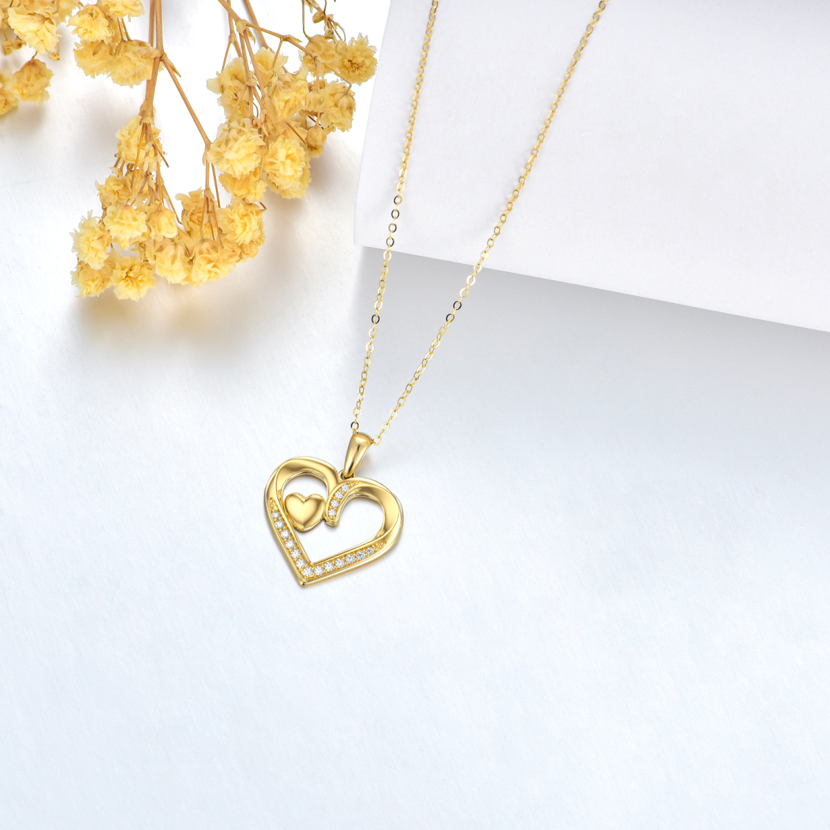 Collar con colgante de moissanita en forma de corazón de oro de 14 quilates para mujer-5