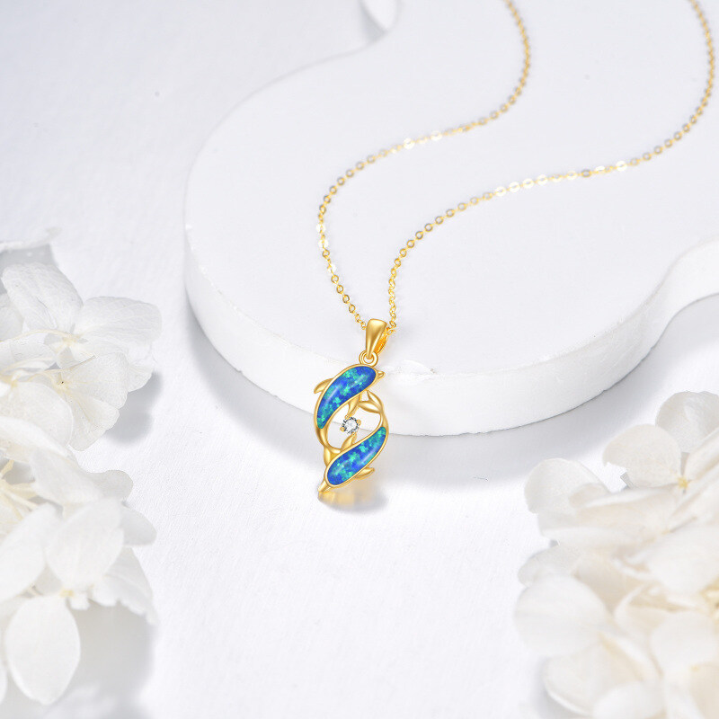 Naszyjnik z wisiorkiem w kształcie wieloryba z 14-karatowego złota, moissanitem i opalem-3