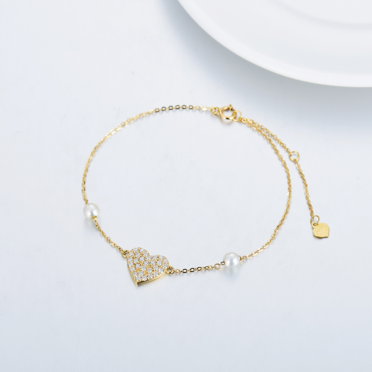 Pulsera con dije de perla y moissanita en oro de 14 quilates-4