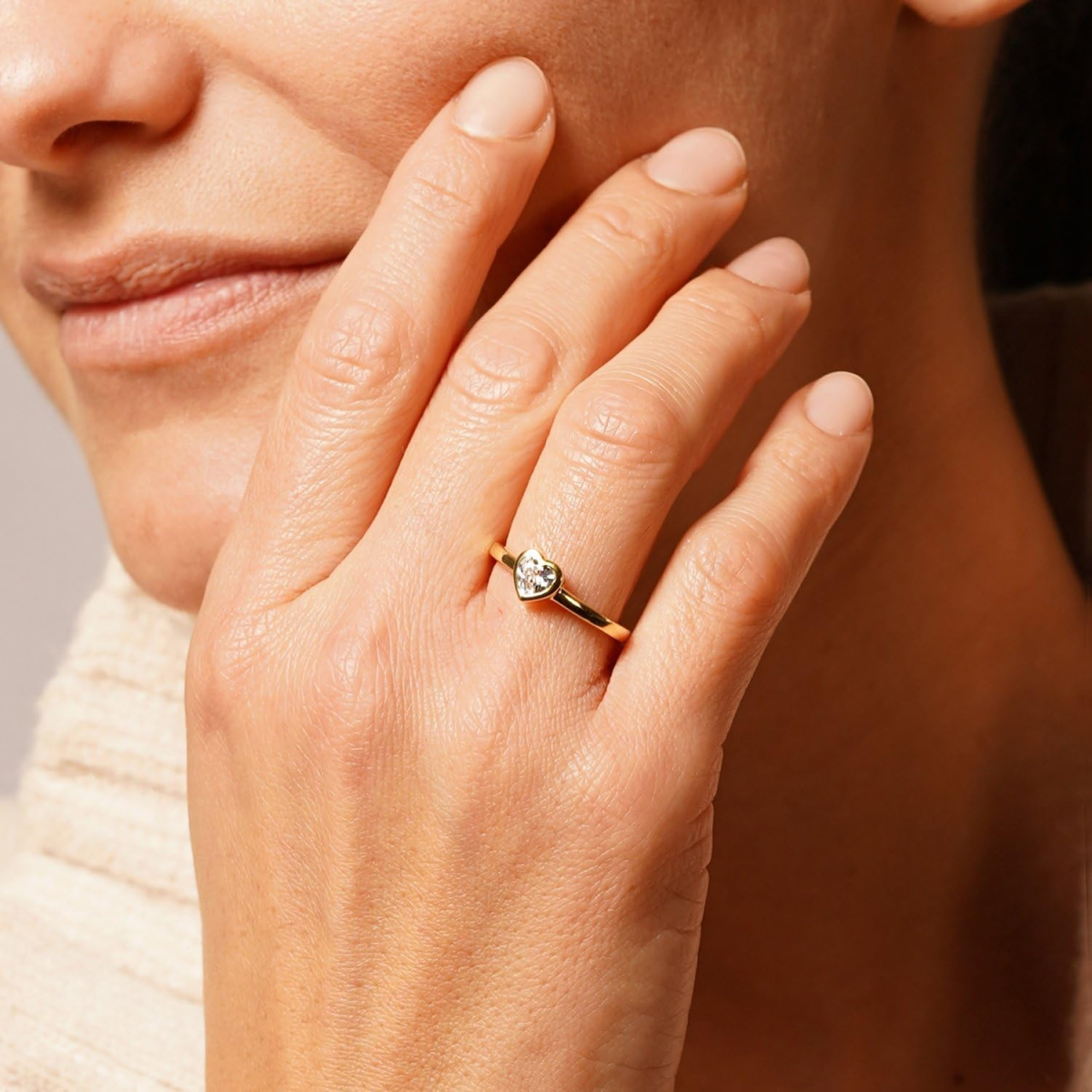 Goud Vermeil Moissanite Gepersonaliseerde Gravure Hart Ring voor Vrouwen-2