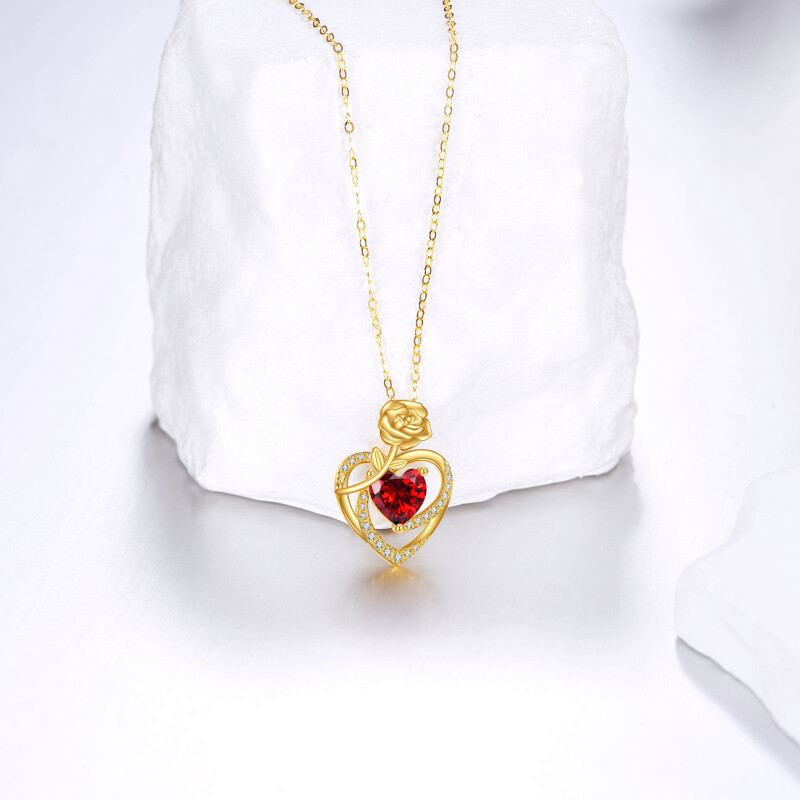 Collar con colgante de oro 14K y moissanita en forma de rosa y corazón-3