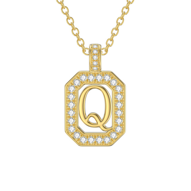 Colar com pendente quadrado Moissanite em ouro de 14K com a letra inicial Q-1