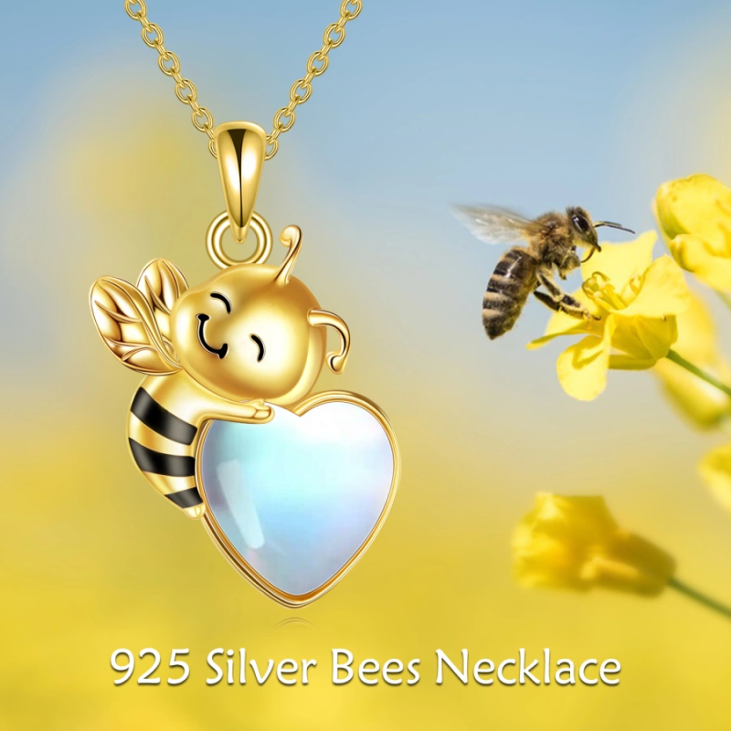 Collana con ciondolo a forma di ape e cuore in pietra di luna in oro bianco 10K-5