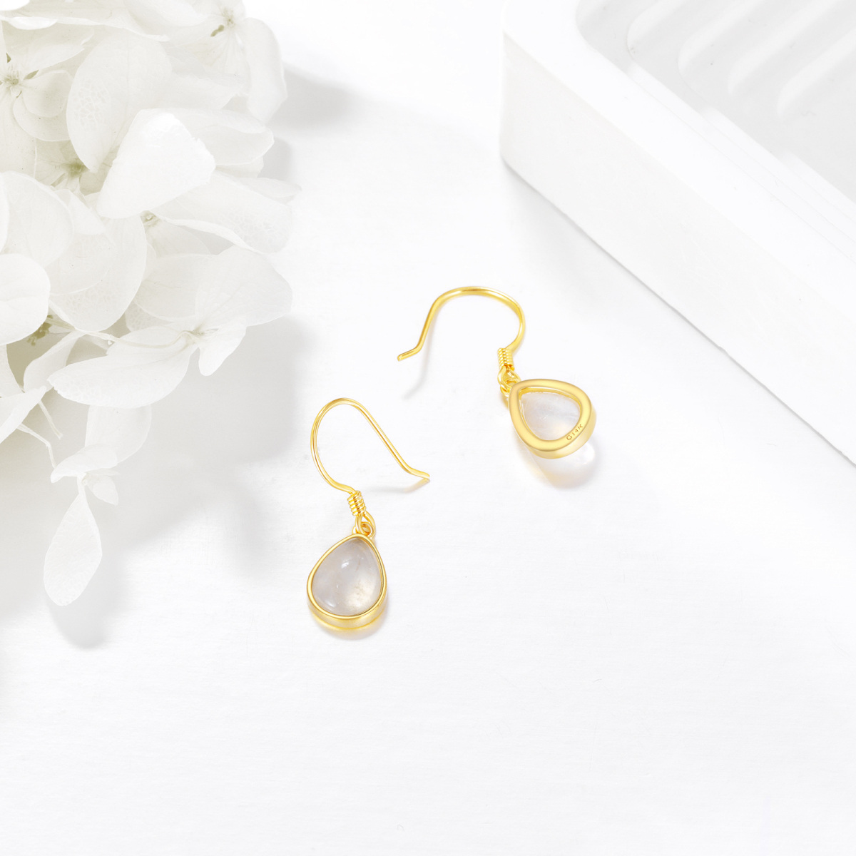 14K Gold Moonstone Drop Shape Drop Earrings-3
