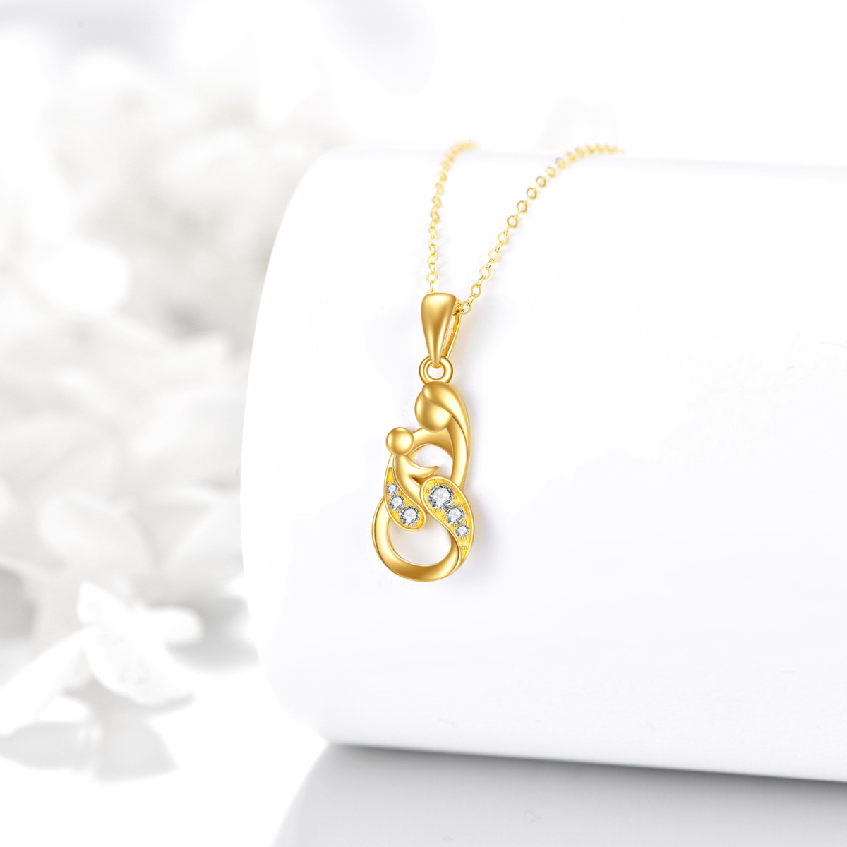 Colar com pingente de mãe e filhos de zircônia cúbica de ouro 14K-4