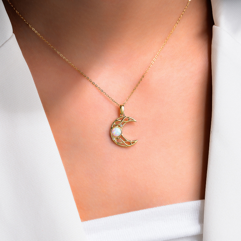 Collana con ciondolo a forma di luna in oro bianco 10K con zirconi cubici e opale-2