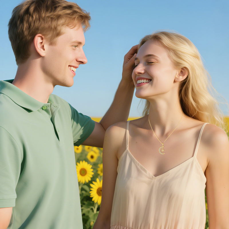Collar con colgante de luna y estrella en oro blanco de 9 quilates con circonitas cúbicas y ópalo-5