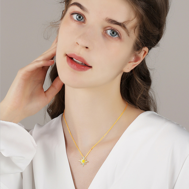 Collar con colgante de sol de oro blanco de 10 quilates con circonitas cúbicas y ópalo-2