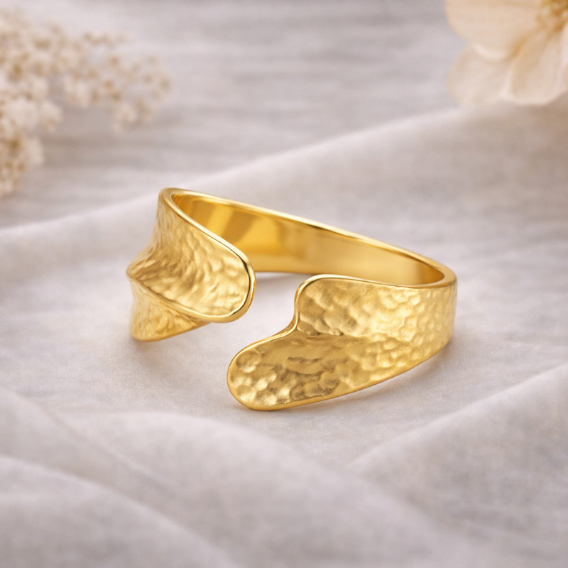 14-Karat-Gold-Offenring-3