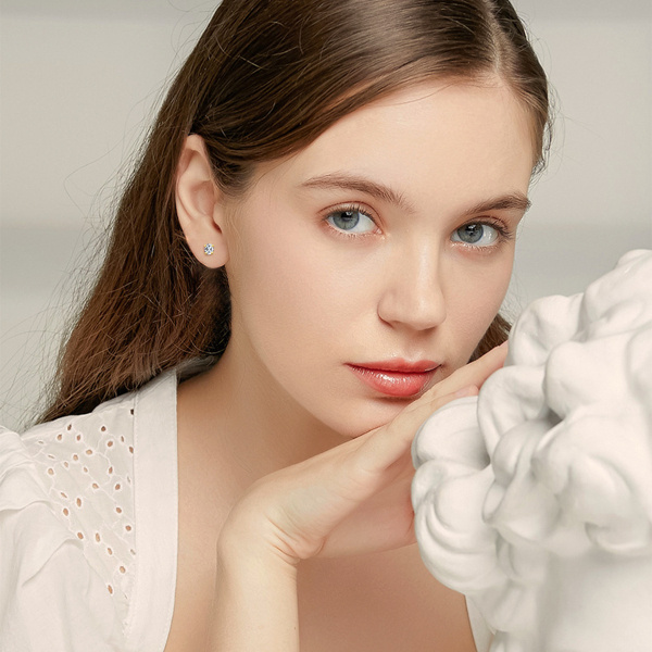 Orecchini A Bottone In Oro Rosa Con Cristallo Zircondia – Philip Jones - 3