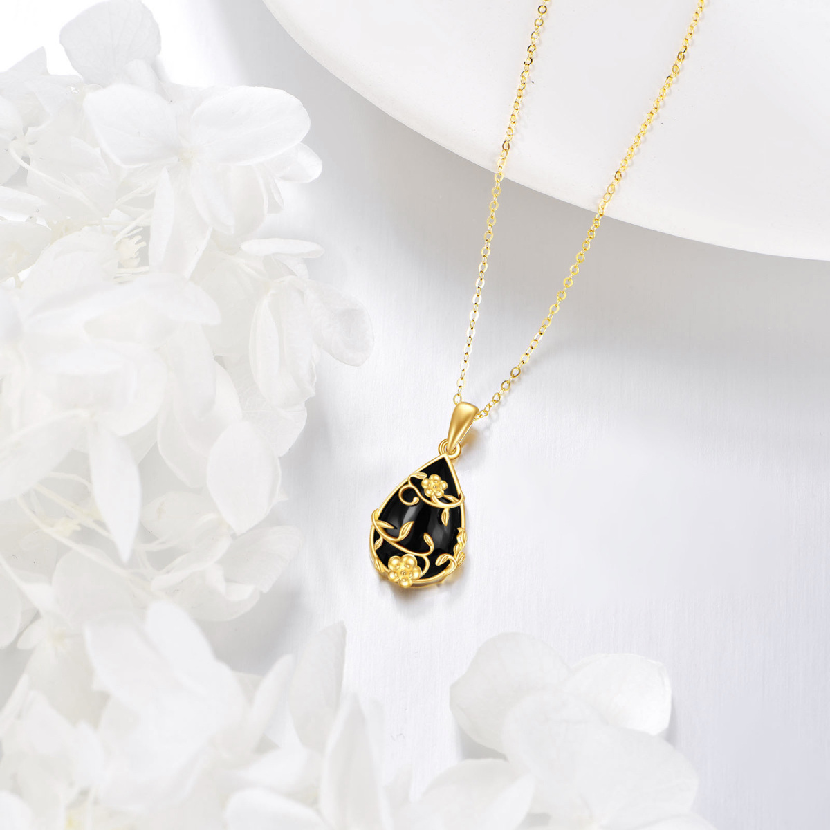 10K Gold Pear Black Onyx Drop Pendant Necklace-4