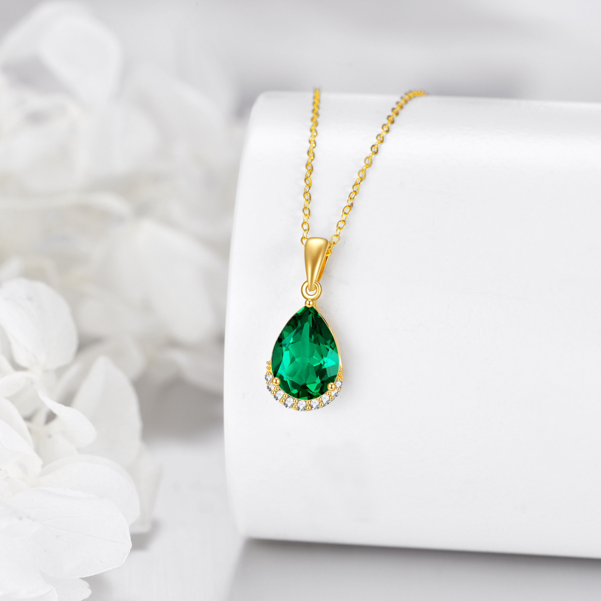 14K Gold Pear Shaped Emerald Crystal Drop Shape Pendant Necklace-3