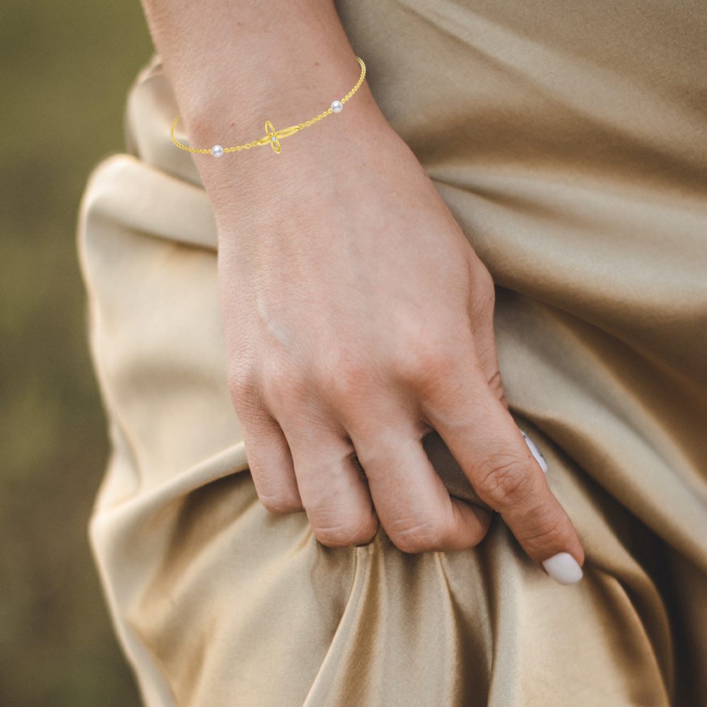Bracciale con ciondolo a croce in oro 10K con zirconi e perle-2