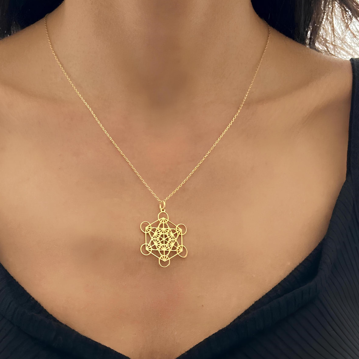 Collar con colgante redondo de pentagrama en oro vermeil-4