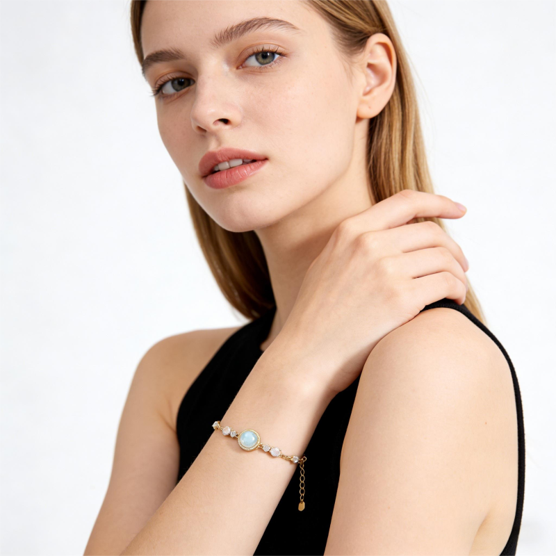 14K-Gold-Bracelet mit personalisiertem Geburtsstein-Anhänger aus kubischem Zirkonia-2