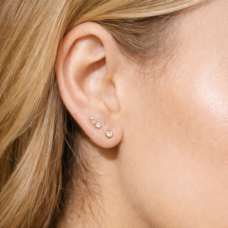 Boucles d'oreilles puces personnalisées en or rose 14 carats avec zircon cubique taille ronde et pierre de naissance-3