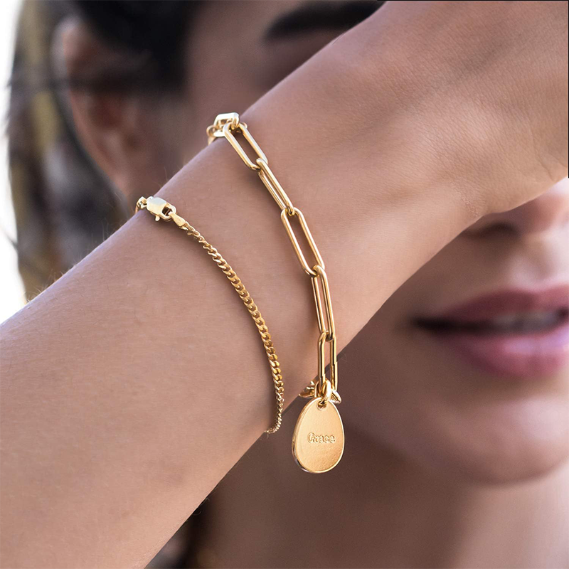 Pulsera con colgante grabado personalizado en oro de 14 quilates para mujer-2