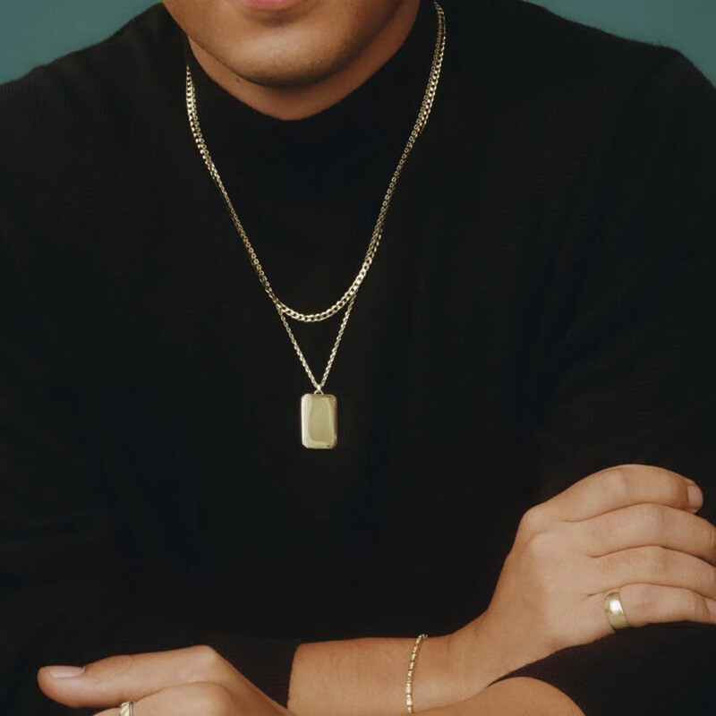 Collar con colgante de oro de 14 quilates con grabado personalizado para hombre-2