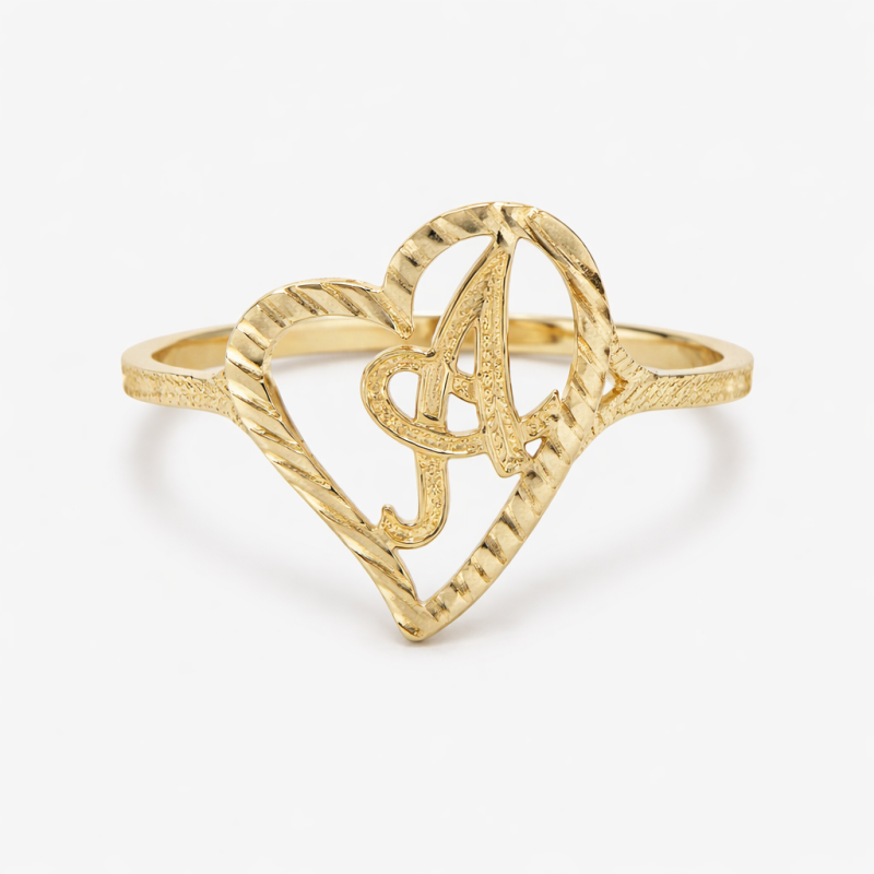 Anillo con inicial en oro de 14 quilates personalizado con letra inicial en forma de corazón-12
