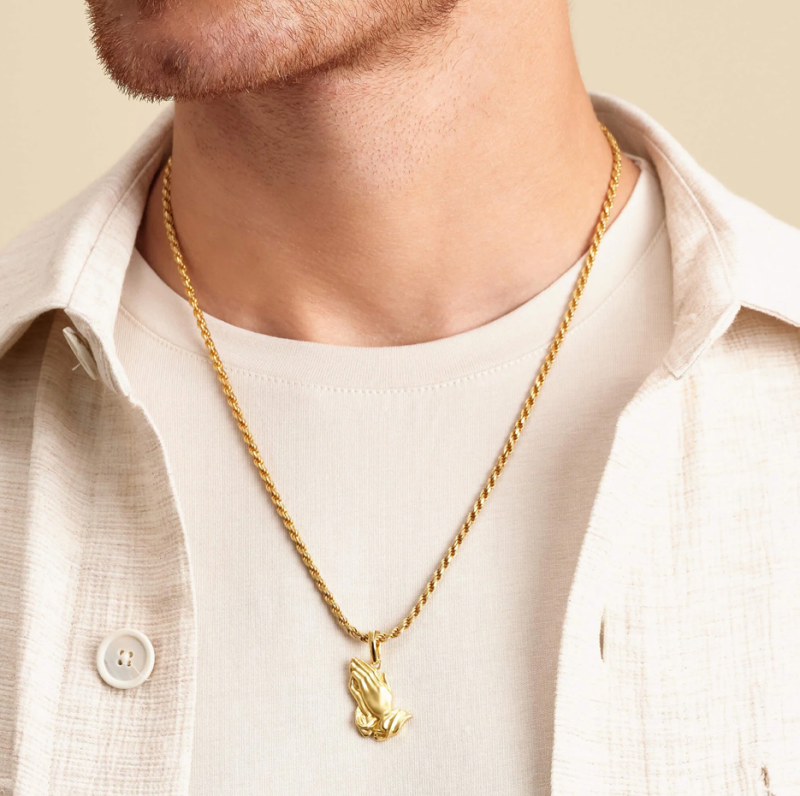 Pendentif mains jointes en prière en or 18 carats-2