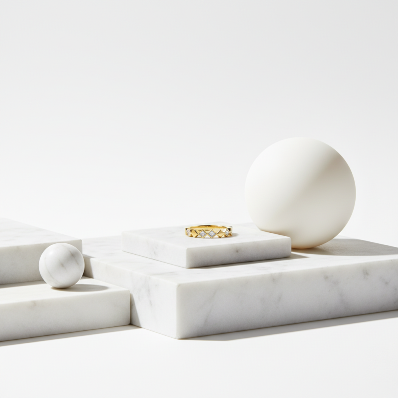 Anillo apilable de oro de 14 quilates con corte princesa-3