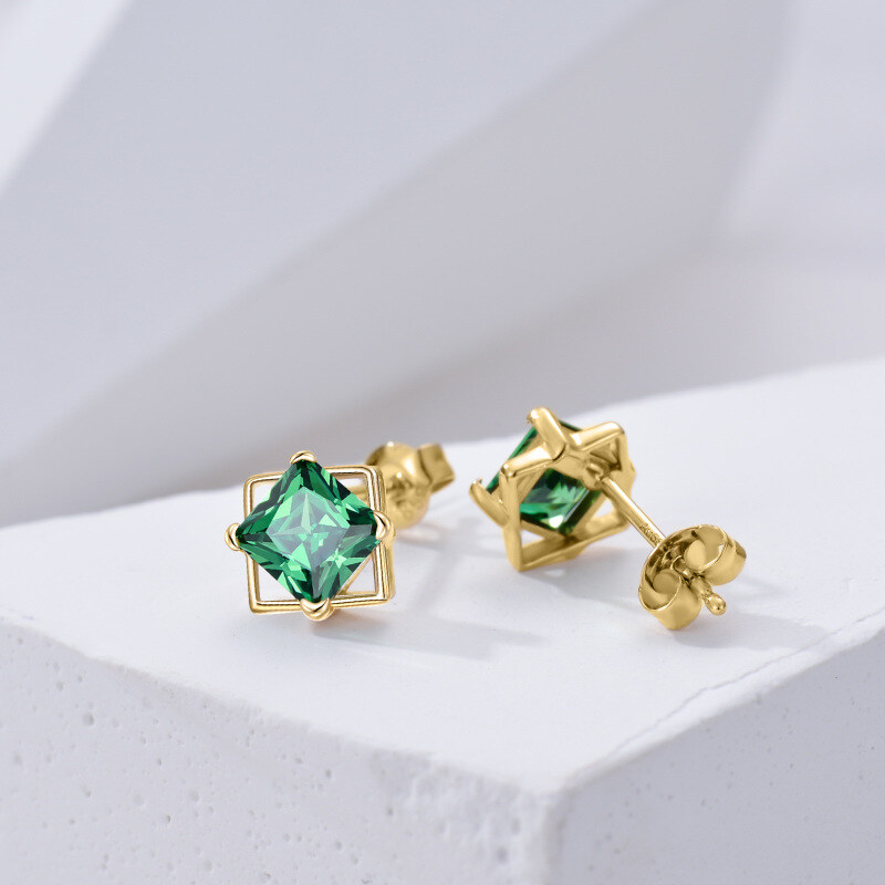 Brincos de pino quadrados em ouro 14K com zircónias cúbicas em formato princesa.-3