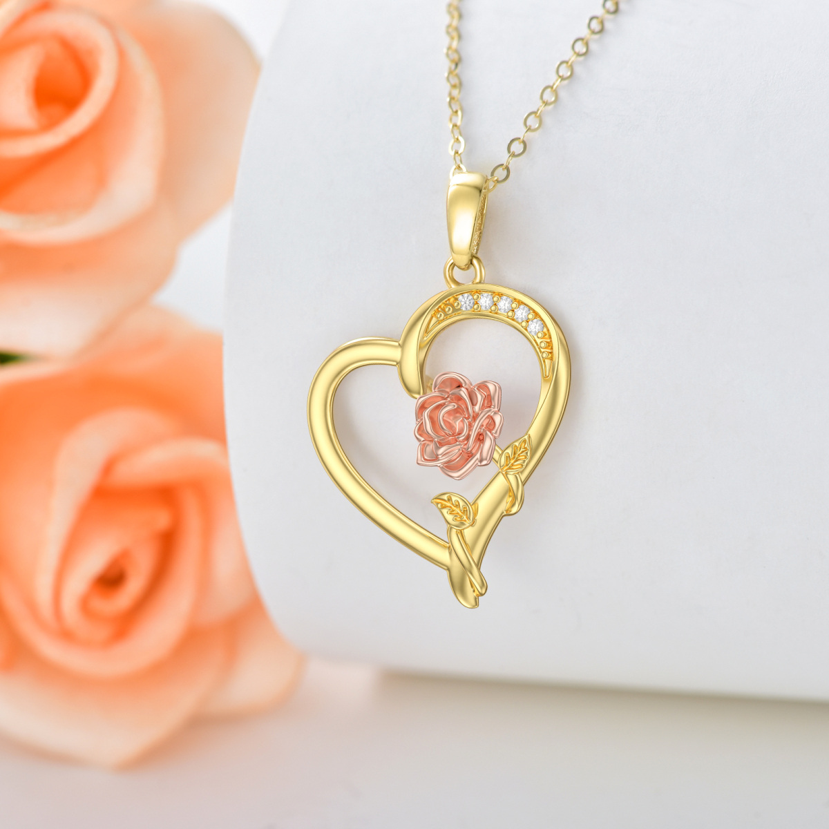 Collar con colgante de corazón y rosa de moissanita en dos tonos de oro de 14 quilates para mujer-4