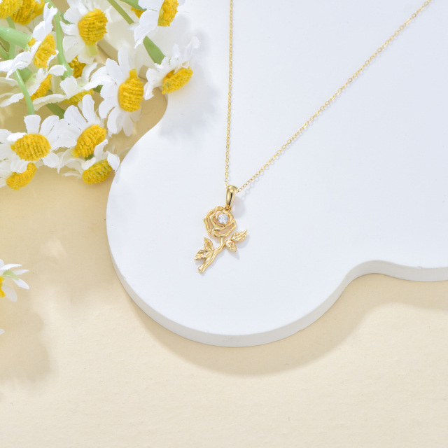 Colar com pingente de rosa de zircônia cúbica de ouro 14K-4