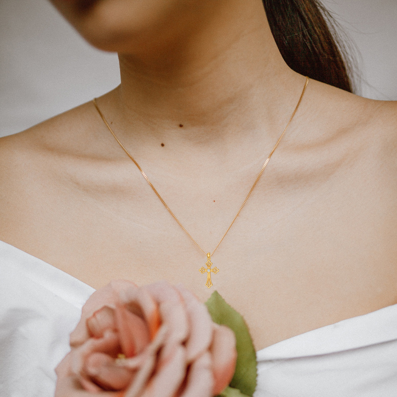 18K Gold Runde Cubic Zirkonia Kreuz Anhänger Halskette-2