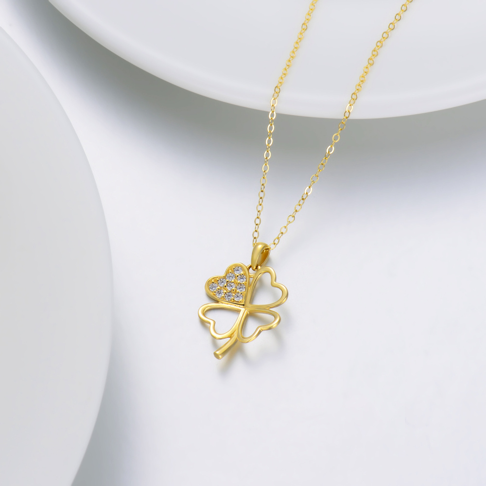 Collier en or 10K avec pendentif trèfle à quatre feuilles en zircon cubique rond-4