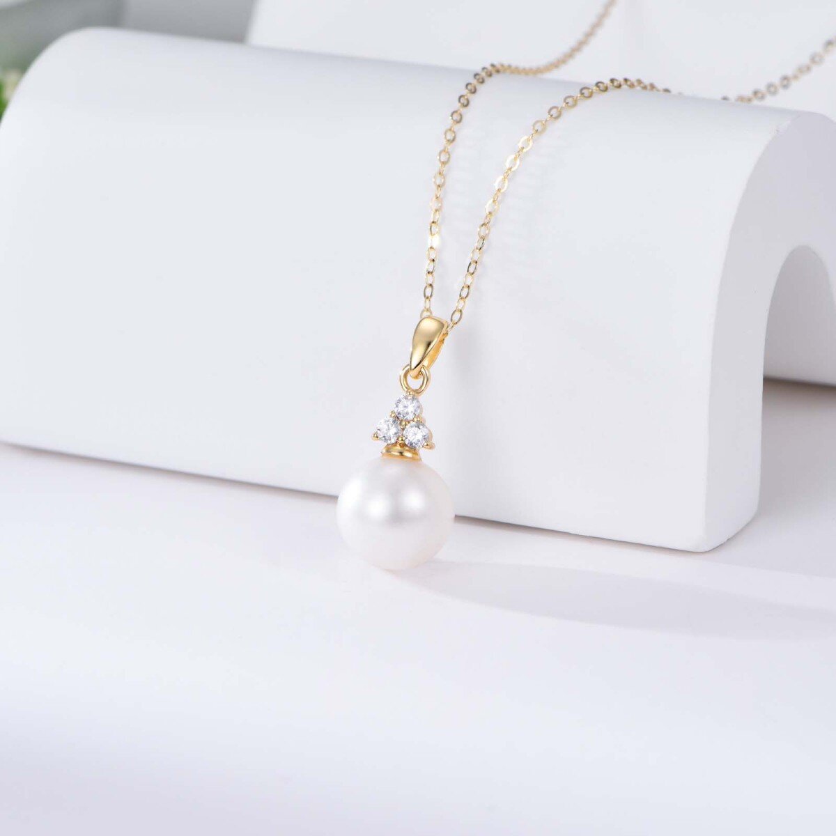 14K Gold Round Pearl Zircon Pendant Necklace For Women-4