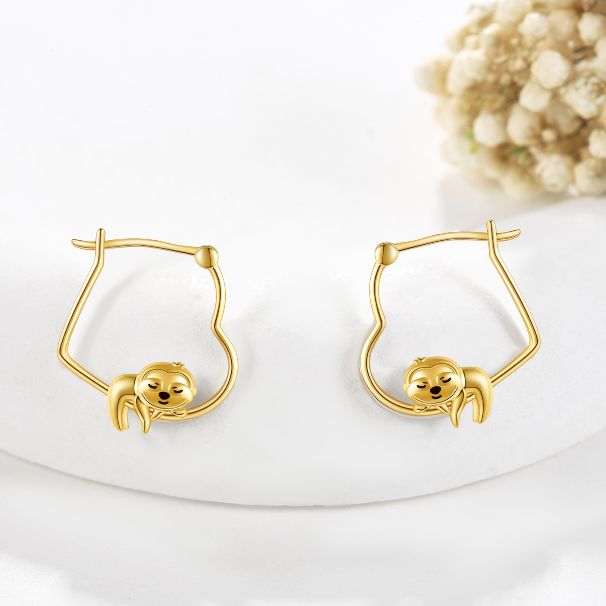 Pendientes de aro con perezoso en oro de 14 quilates-3