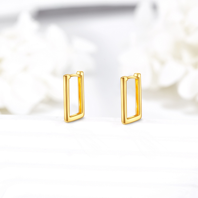 Brincos quadrados em prata de lei com banho de ouro amarelo-4