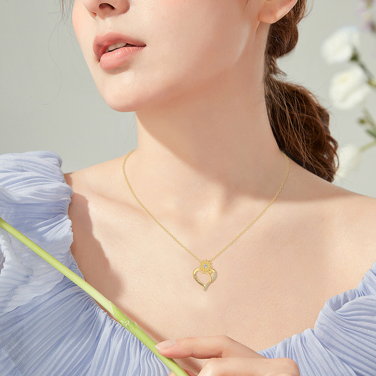 Collier en or 10 carats avec gravure personnalisée en forme de cœur de tournesol pour femme-2