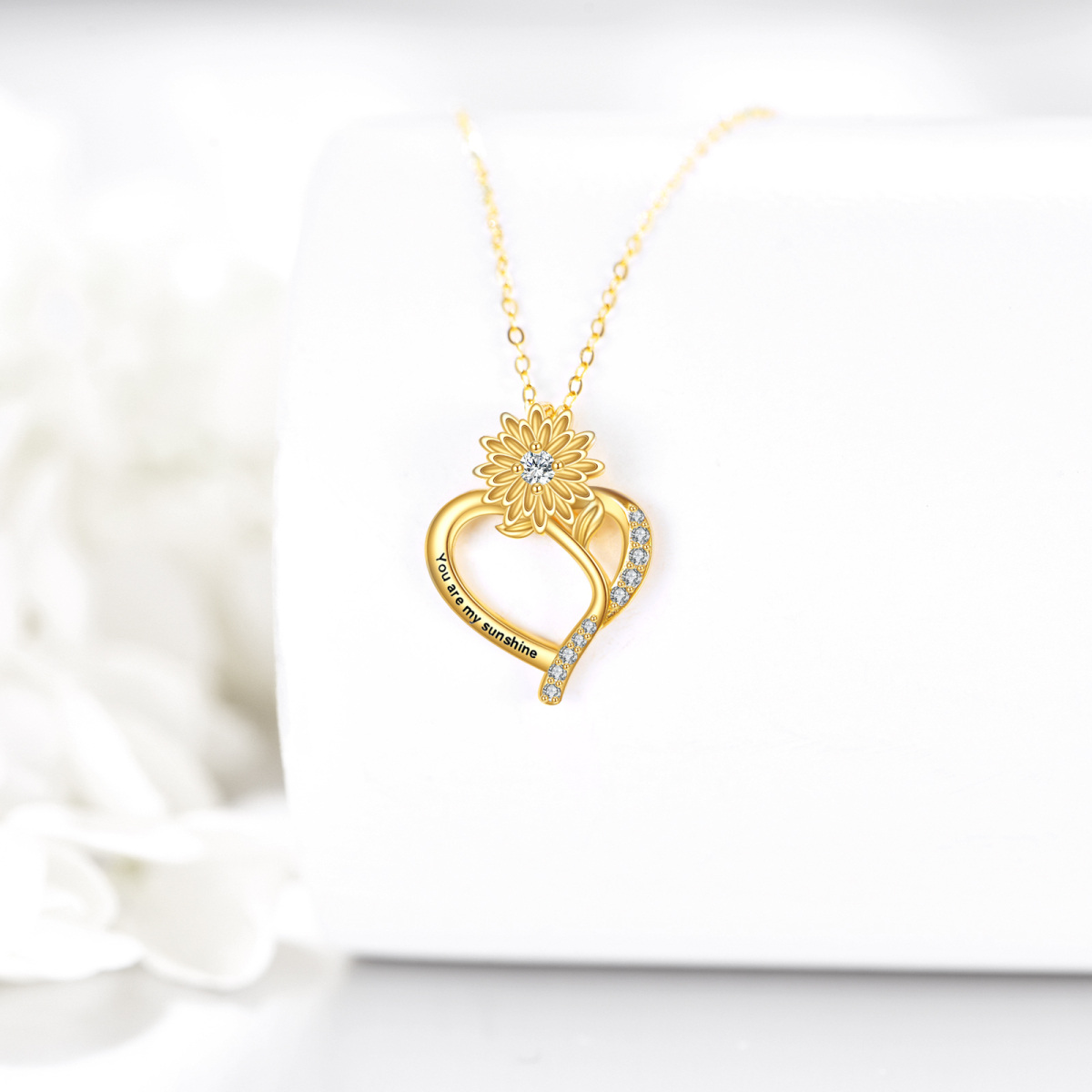 Collana con cuore di girasole con incisione personalizzata in oro 10K per donna-3