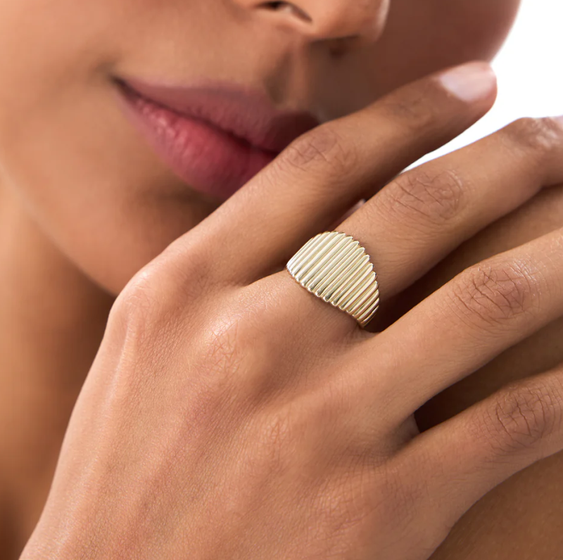 18K Gold Tapered Ribbed Statement Band-2