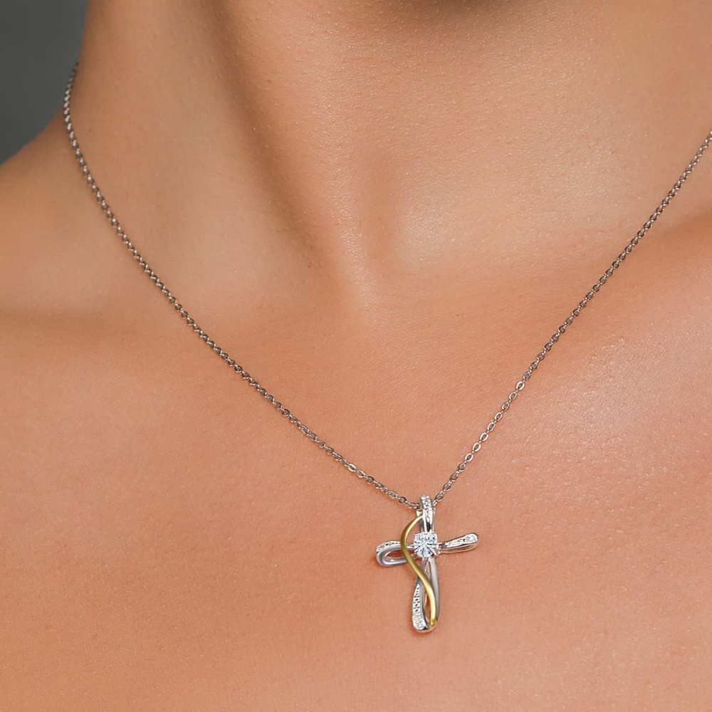 Collana con ciondolo a croce personalizzato con pietra portafortuna in argento sterling bicolore e zirconi cubici-2