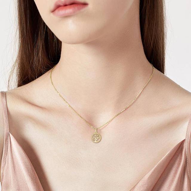 Collana con ciondolo 