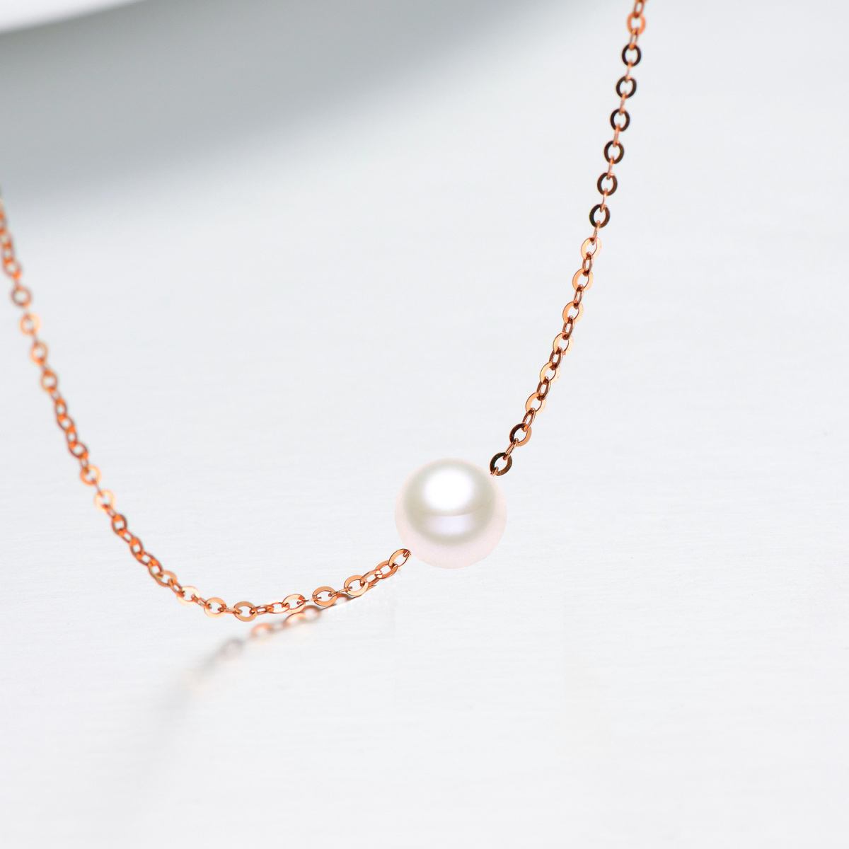 18K Rose Gold Circular Shaped Pearl Pendant Necklace-5