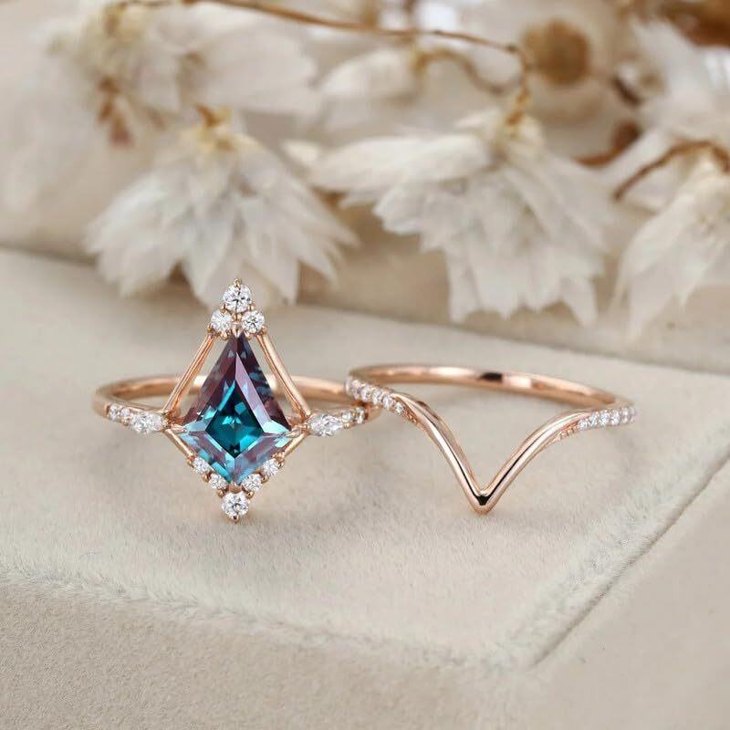 14K Rose Gold Kite Cut Alexandrite Engagement Ring Set with Moissanite-3