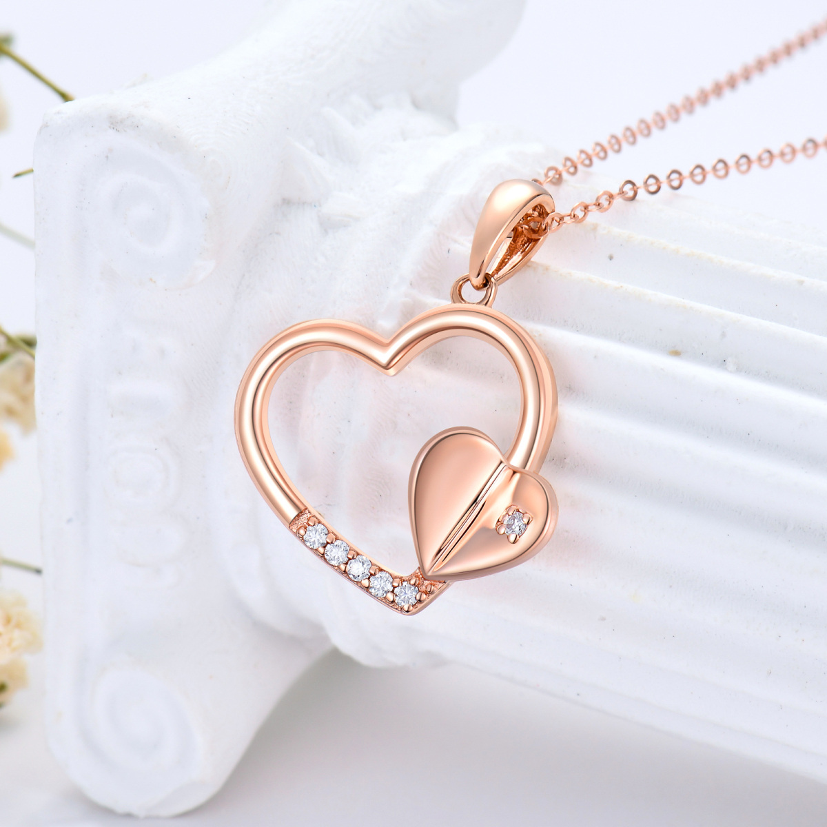 Collier avec pendentif double cœur en or rose 14 carats et moissanite pour femme-4