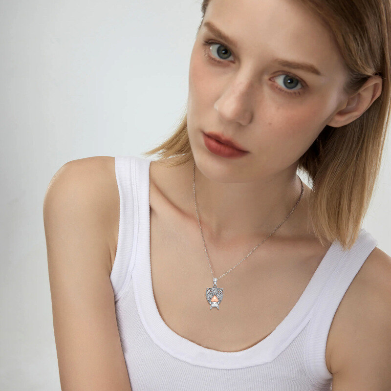 قلادة دلاية من الفضة عيار 14 قيراطًا والذهب الوردي مع حجر مويسانيت على شكل خفاش وقلب-2