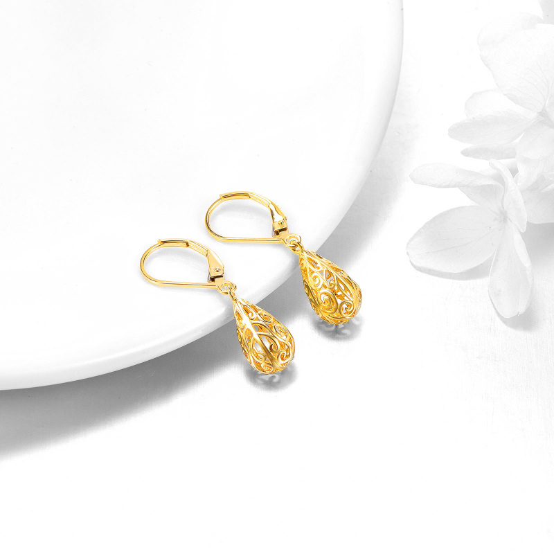 Brincos em forma de gota com filigrana em ouro branco 9K-3
