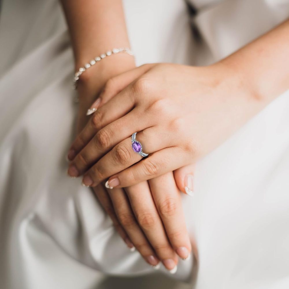 10K White Gold Amethyst & Moissanite Wedding Ring-3