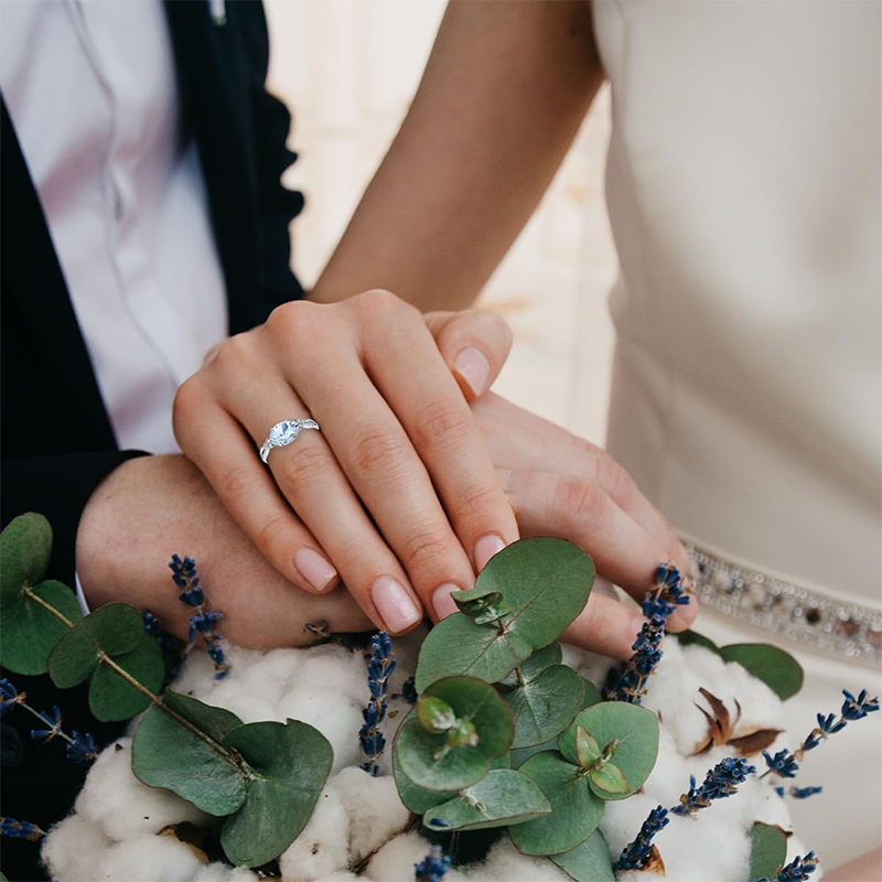 18K White Gold Aquamarine & Moissanite Engagement Ring-3