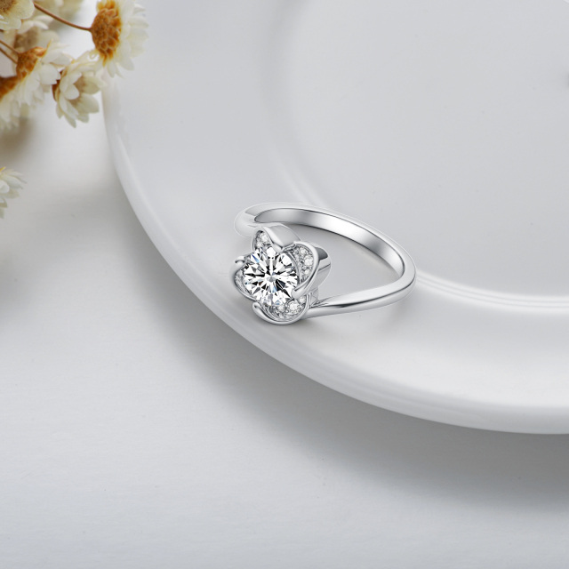 Anel de noivado de moissanite em formato circular em ouro branco 14K-3