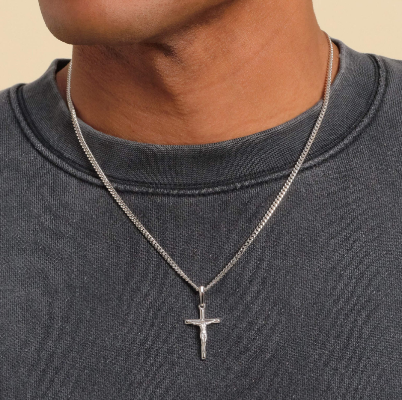 Pendentif crucifix en or blanc 10 carats-2